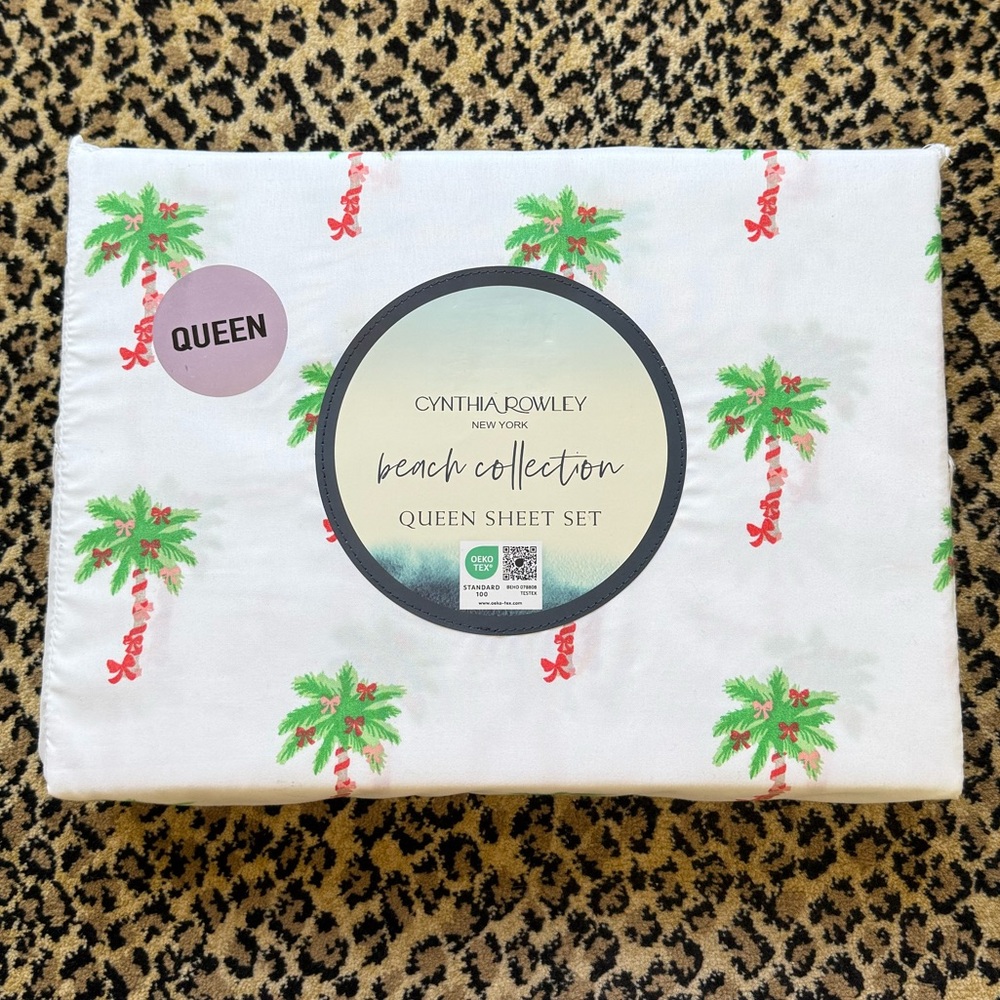 Christmas palm trees sheet set (Queen) (NWT)